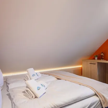 아파트 Apart-invest Gimnazjalna 7 *